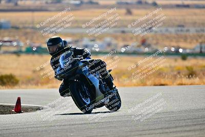 media/Nov-17-2024-Classic Track Day (Sun) [[11951c166c]]/Group 3/Session 3 (Turn 4)/